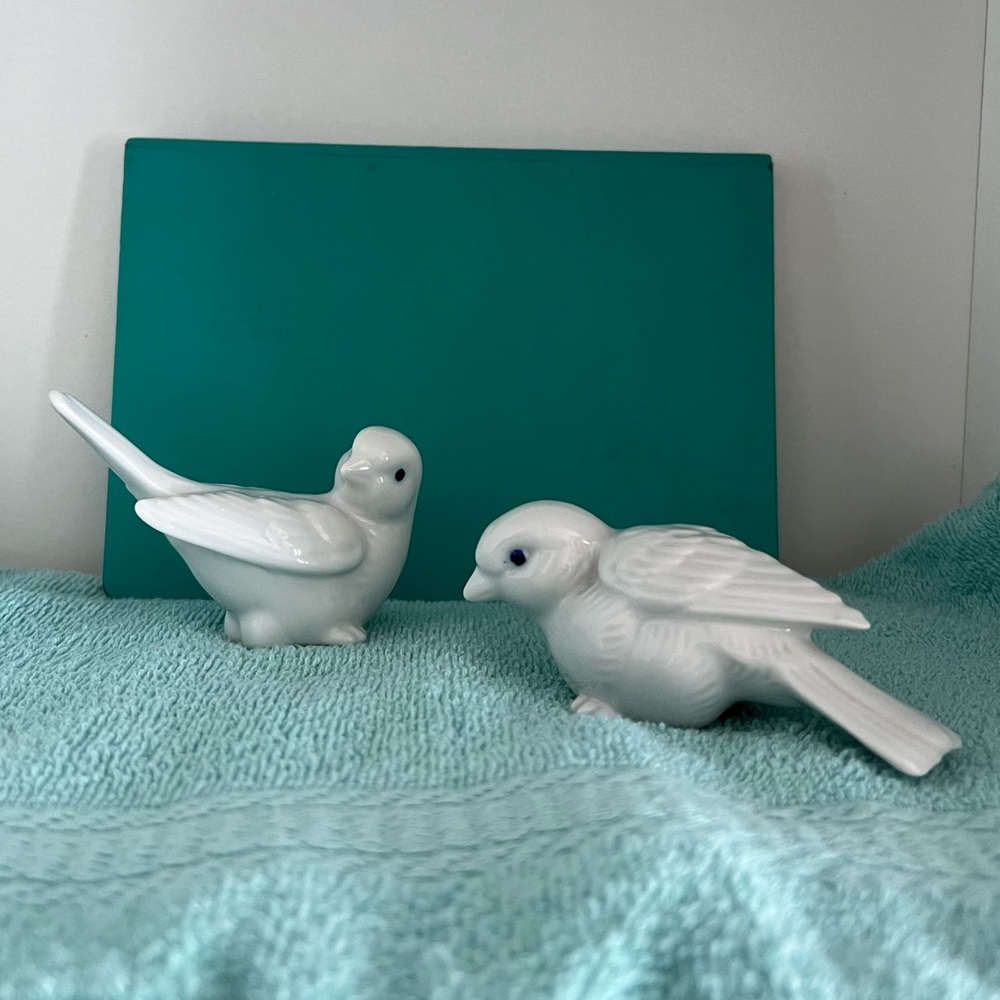 Vintage Japanese Bird Figurine Set